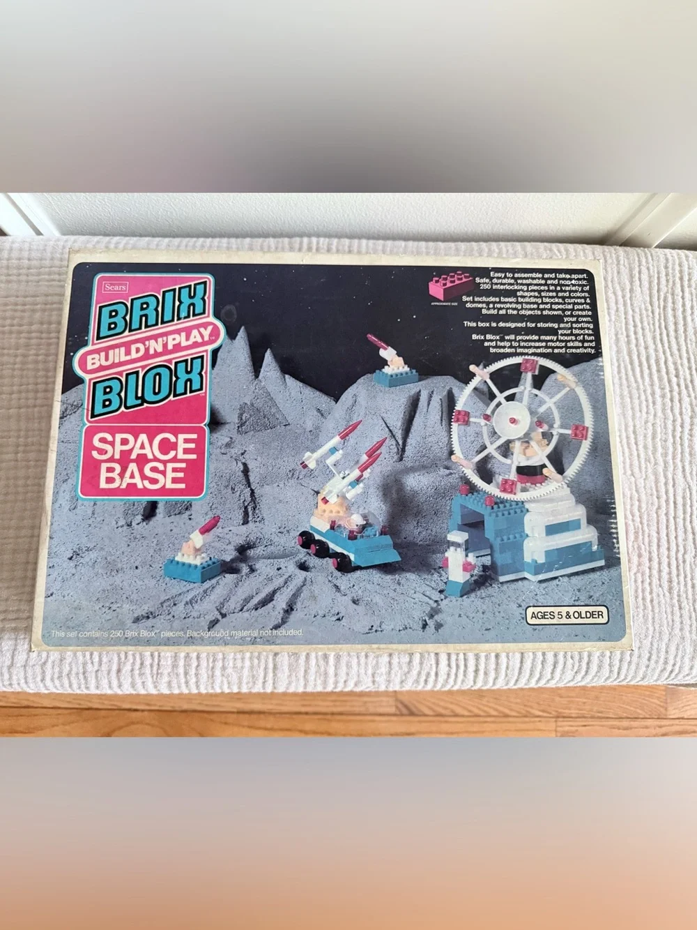 Vintage Sears Brix Blox Space Base Building Set 49-16011 Over 520 Pcs, Huge